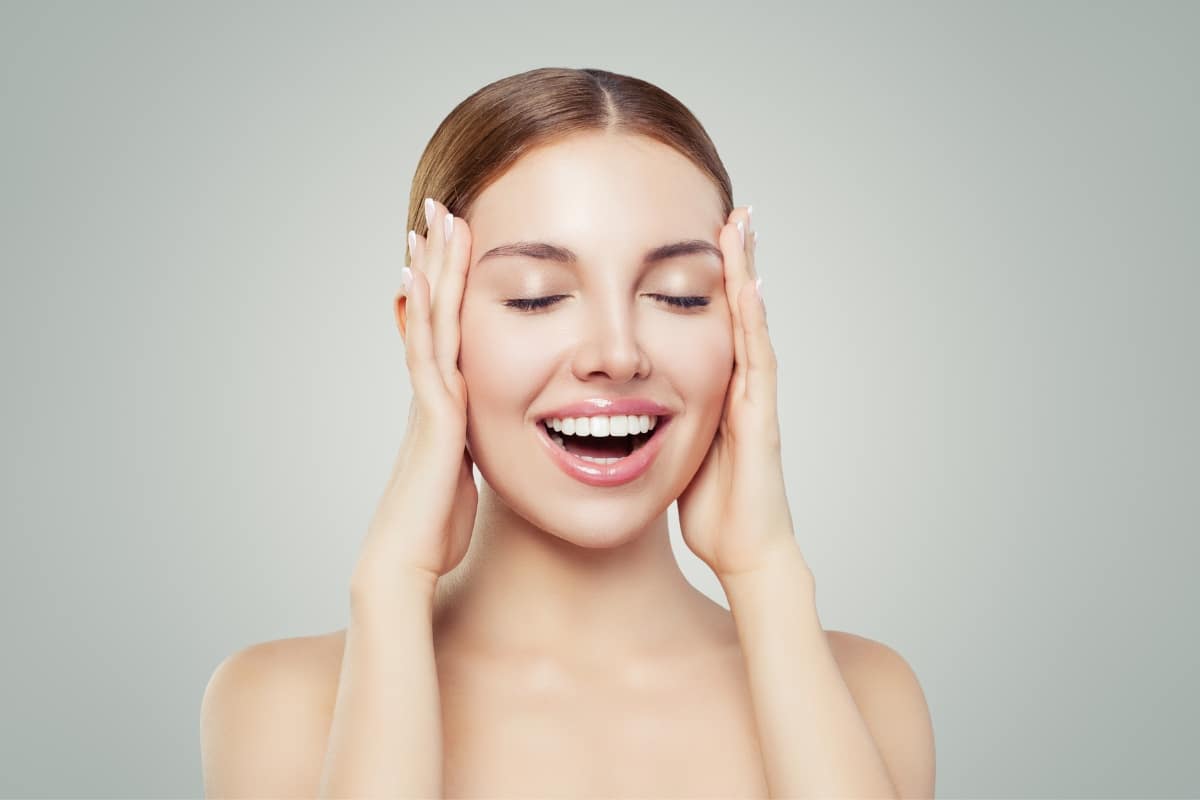 Featured image for “Tips To Choose the Right Orthodontist For An Aesthetic Smile”