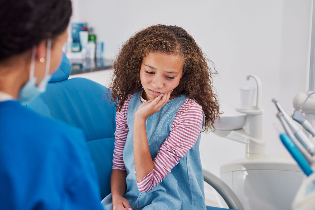 Featured image for “Why Does My Child’s Tooth Hurt When Eating Cold or Hot Foods?”